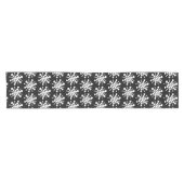 Weiße gepunktete Sterne auf schwarz Kurzer Tischläufer (Horizontal)