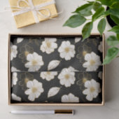 Weiße goldene Blüte in Schwarz Seidenpapier (Geschenk)