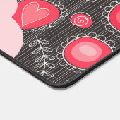 Weiße graue Herzen und Blume Blumenname Schreibtischunterlage (Ecke)