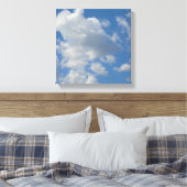Weiße/graue Wolken und blauer Himmel Leinwanddruck (Insitu (Schlafzimmer))