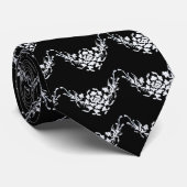 WEISSE GRIFFINEN UND BLUME IN SCHWARZ KRAWATTE (Gerollt)