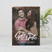 Weiße Hand Foto-Overlay Save The Date (Stehend Vorderseite)