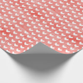 Weiße Herzen auf hellen roten Linen Geschenkpapier (Ecke)