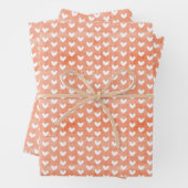 Weiße Herzen auf Mandarine Linen Geschenkpapier Set (Beispiel)
