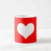 Weiße Herzen auf rotem Hintergrund Kaffeetasse (Mittel)