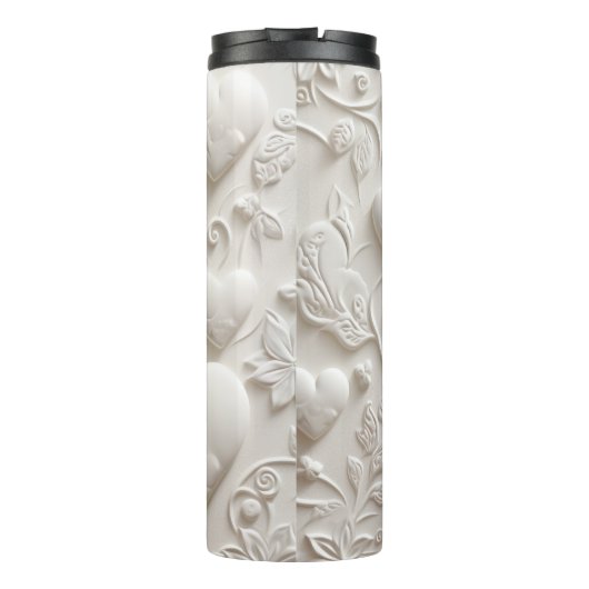 Weiße Herzen (Embossed Look) Thermosbecher (Rückseite)