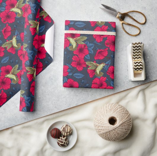 Weiße Hibiskus-Tropenblumenmuster Geschenkpapier (Basteln)