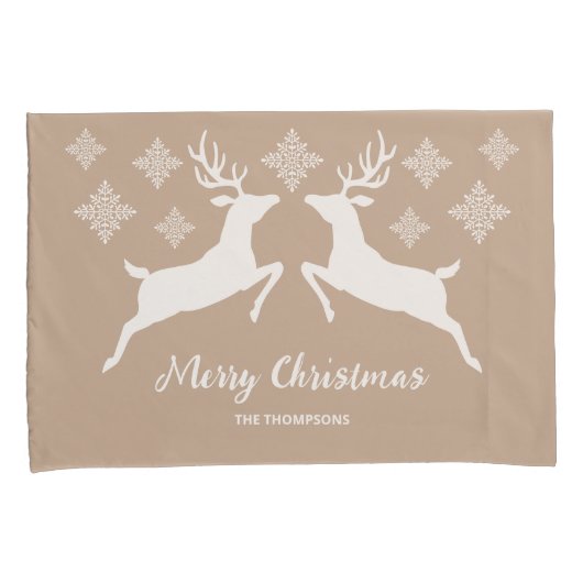 Weiße Hirschformen auf Beige mit Schneeflocken und Kissenbezug (Vorderseite-Rechts)