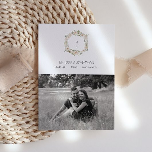 Weiße Hochzeitsflora - Elegantes Bild Save the Dat Save The Date