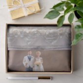 weiße Hochzeitskuchen mit Bridal-Paar, Seidenpapier (Geschenk)