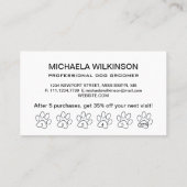 Weiße Hundekuh auf schwarzem Pet Grooming Service Treuekarte (Rückseite)