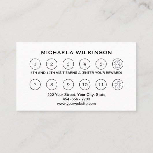 Weiße Hundekuh auf schwarzem Pet Grooming Service Treuekarte (Rückseite)