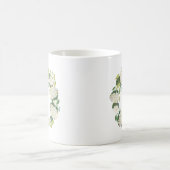 Weiße Hydrangea-Blume Wreath-Monogramm Kaffeetasse (Mittel)