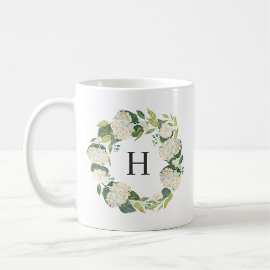 Weiße Hydrangea-Blume Wreath-Monogramm Kaffeetasse (Links)