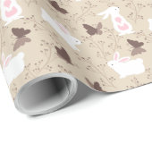 Weiße Kaninchen braune Schmetterlinge auf Tan Geschenkpapier (Rolleneckpunkt)