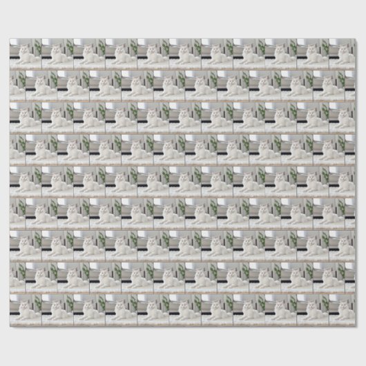 Weiße Katze auf einem Pelzfresser Geschenkpapier (Flach)