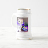 Weiße Katze mit Lila Blume Collar Painting Bierglas (Vorderseite Links)