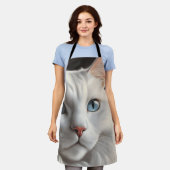 Weiße Katze Schürze (Getragen)
