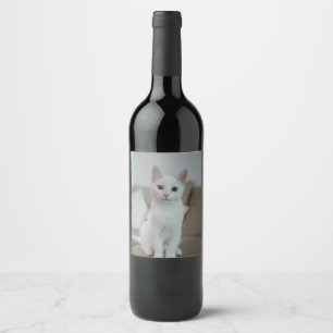 Weiße Katze   Zazzle_Growshop. Weinetikett