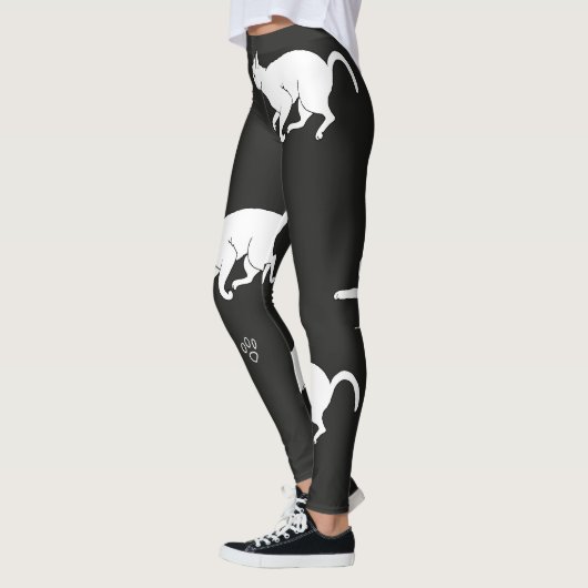 WEISSE KATZEN AUF EINEM SCHWARZEN HINTERGRUND EDIT LEGGINGS (Links)