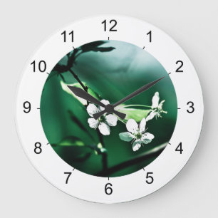 Weiße Kirschblüten Große Wanduhr