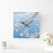 Weiße Kirschblüten Runde Wanduhr (Zuhause)