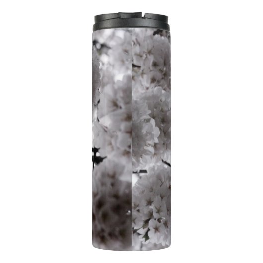 Weiße Kirschblüten Thermosbecher (Rückseite)