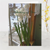 Weiße Kleidungsstücke in Fenster Maßgeschneiderte  Karte (Gelbe Blume)