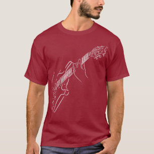 Weiße Kontur der Gitarre. Die Hände des Musikers. T-Shirt