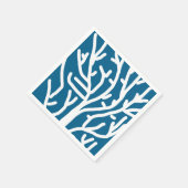 Weiße Korallen auf blauem Wasser Serviette (Ecke)