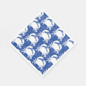 Weiße Krabben auf dem Navy Crabfest Serviette (Ecke)