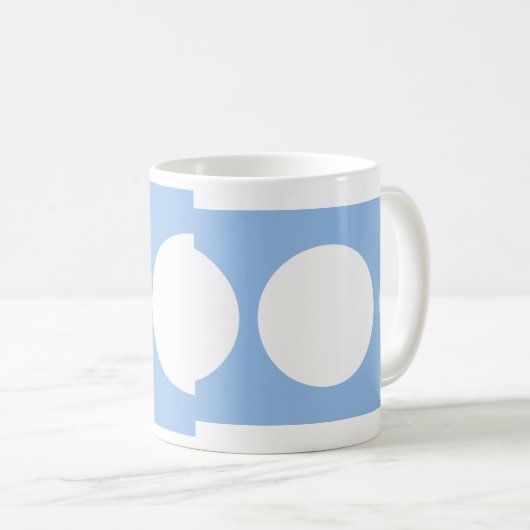 Weiße Kreise auf hellblauer Fläche Kaffeetasse (VorderseiteRechts)