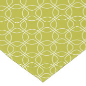 Weiße Kreise Quadrate auf Avocado Green Mitte Jahr Kurzer Tischläufer (Ecke)