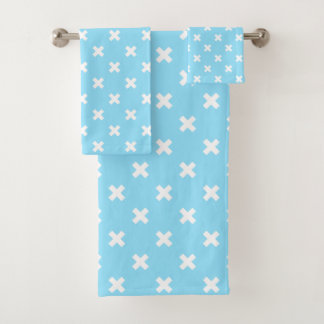 Weiße Kreuzstiche auf Babyblau Badhandtuch Set
