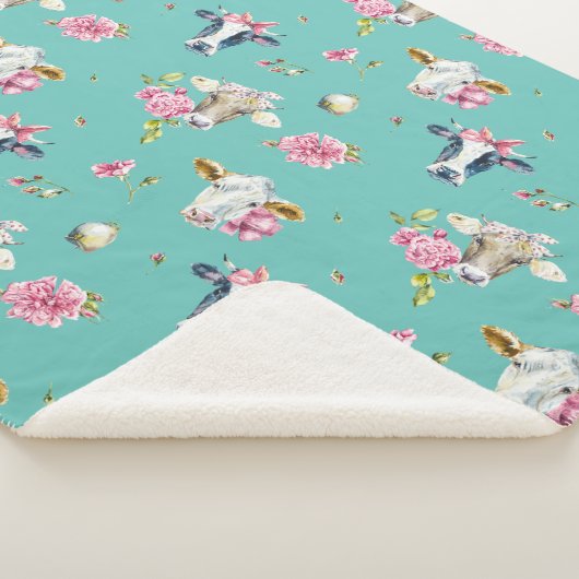 Weiße Kühe und Kleeblatt Sherpadecke (3/4)