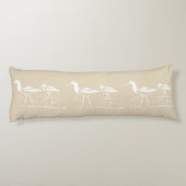 Weiße Küstenflussuferläufer u. SandyTaupe Seitenschläferkissen (Rückseite)