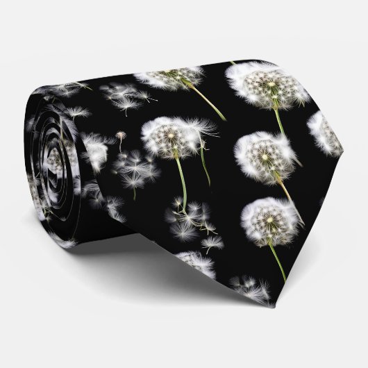 Weiße Leuchte Fluff auf schwarz Krawatte (Gerollt)