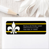 Weiße Lilie auf Schwarz mit goldenen Streifen (Insitu)