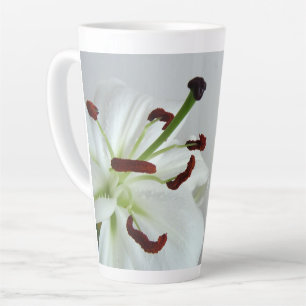Weiße Lilie, Blume.Letzte Tasse