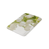 Weiße Lilien Badematte (Schrägansicht)