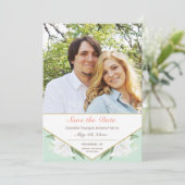 Weiße Lilien und leichte Minze Save the Date Karte (Stehend Vorderseite)