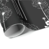 Weiße Lüster auf schwarz Geschenkpapier (Rolleneckpunkt)