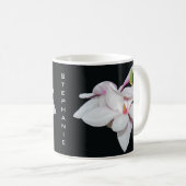 Weiße Magnolien Kaffeetasse (VorderseiteRechts)