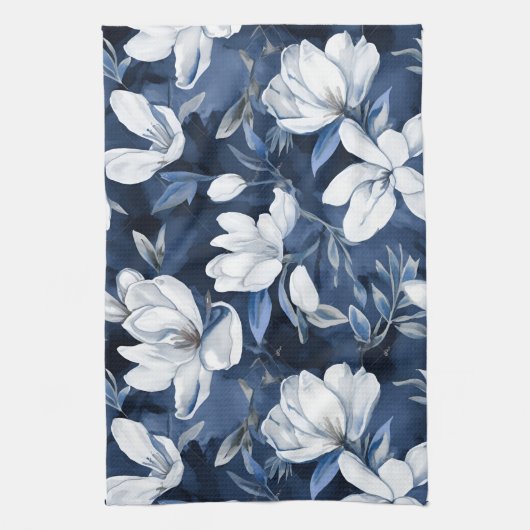 Weiße Magnolienmuster im Hintergrund, Geschirrtuch (Vertikal)