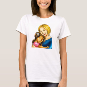 "Weiße Mama, die umarmt Mischrennentochter " T-Shirt