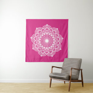 Weiße Mandala auf rosa Hintergrund Wandteppich