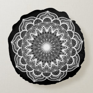 Weiße Mandala auf schwarzem Hintergrund Rundes Kissen
