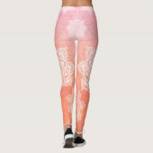 Weiße Mandalase auf Korallenboden Leggings (Rückseite)