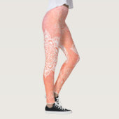 Weiße Mandalase auf Korallenboden Leggings (Rechts)