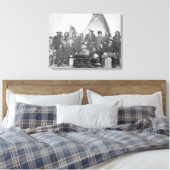 Weiße Männer (einschließlich Buffalo Bill) und Lak Leinwanddruck (Insitu (Schlafzimmer))